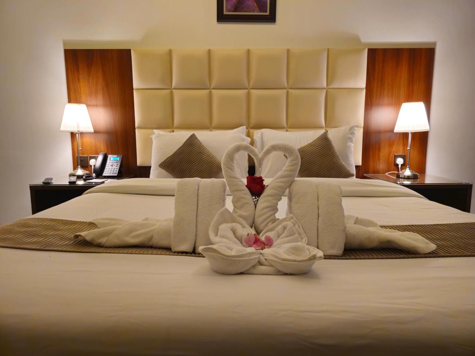 Dolphin Continental Hotel クウェート エクステリア 写真