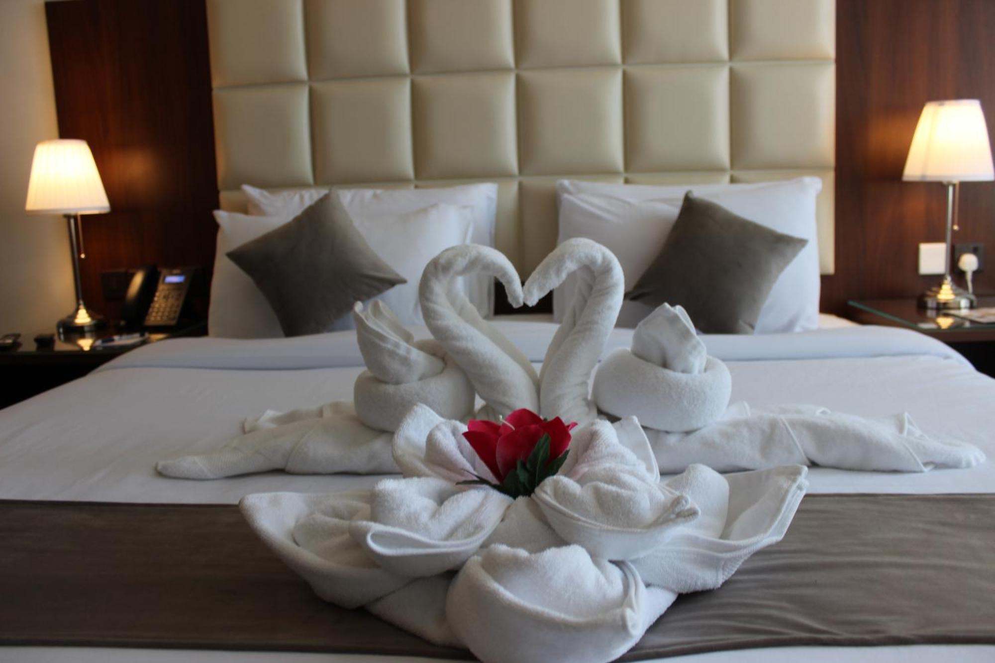 Dolphin Continental Hotel クウェート エクステリア 写真